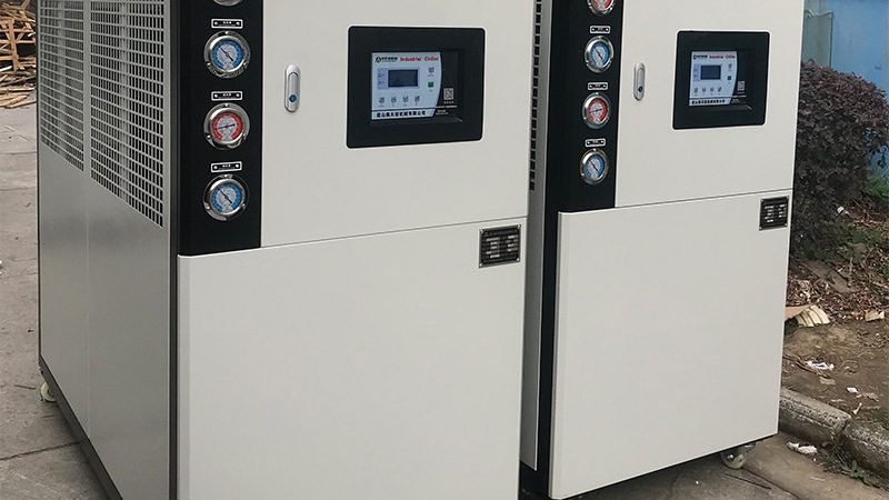 家用小型冷水机价格背后的考量因素